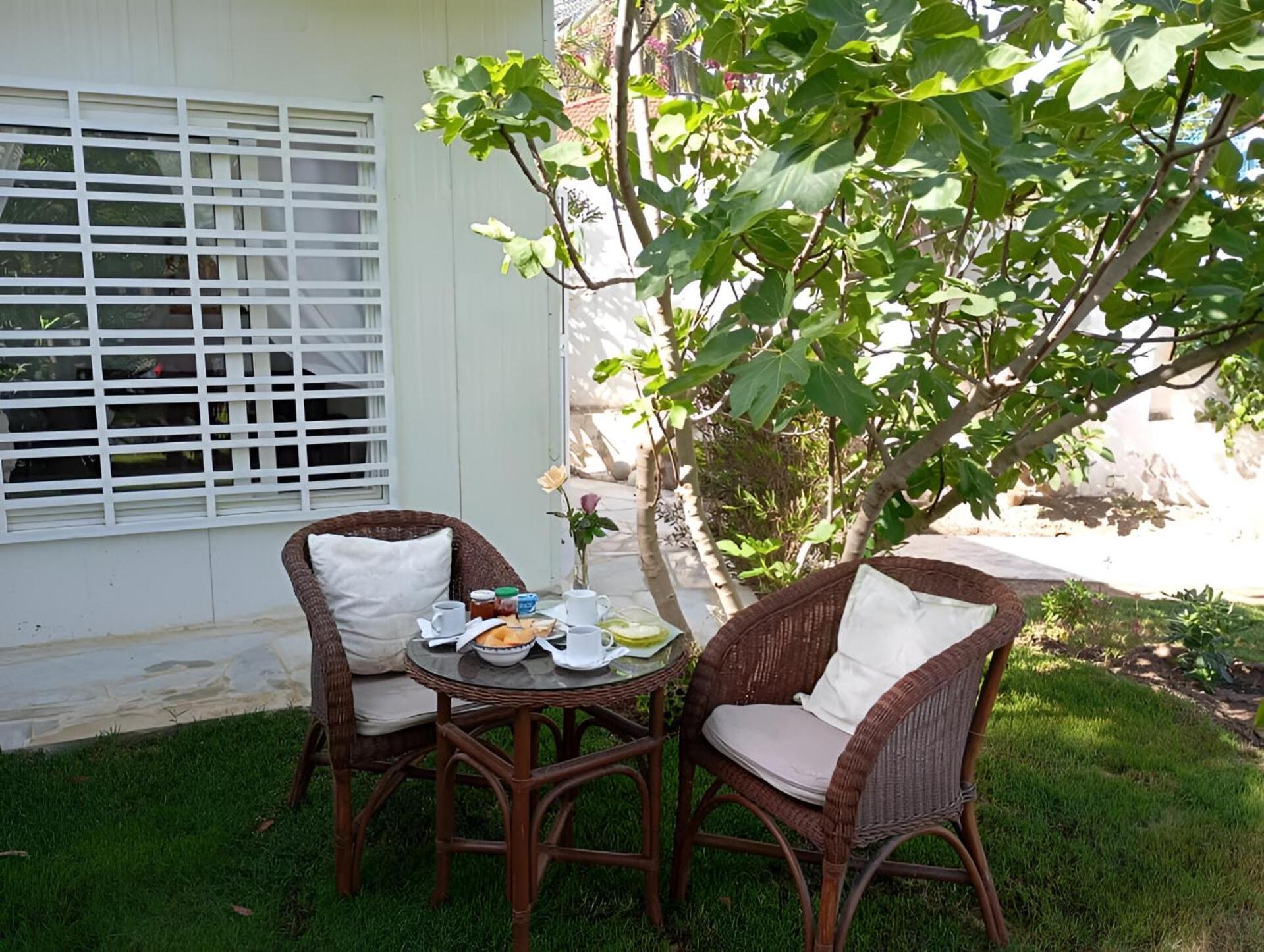 Au Bout Du Jardin Villa Karthago Eksteriør billede
